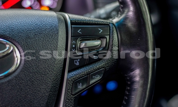 Buy Used Toyota Alphard White Car in Bangkok in Bangkok Buy Used Toyota Alphard White Car in Bangkok in Bangkok