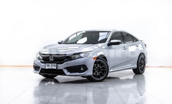 ซื้อ รถมือสอง Honda Civic อื่น ๆ รถยนต์ ใน %{เมือง} ใน กรุงเทพมหานคร