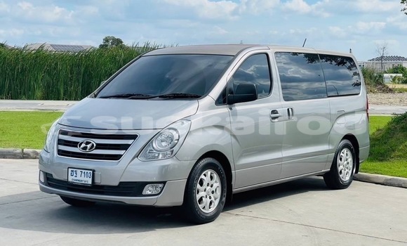 Buy Used Hyundai H1 Other Car in Bangkok in Bangkok