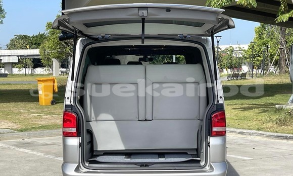 ซื้อ รถมือสอง Volkswagen Caravelle สีน้ำตาล รถยนต์ ใน %{เมือง} ใน กรุงเทพมหานคร ซื้อ รถมือสอง Volkswagen Caravelle สีน้ำตาล รถยนต์ ใน %{เมือง} ใน กรุงเทพมหานคร