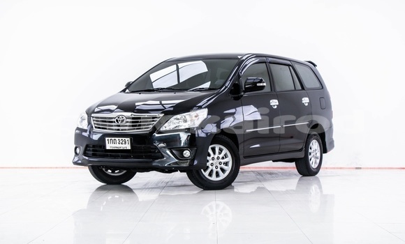 Buy Used Toyota Innova Black Car in Bangkok in Bangkok
