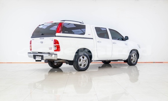 ซื้อ รถมือสอง Toyota Hiluxe VIGO ขาว รถยนต์ ใน %{เมือง} ใน กรุงเทพมหานคร ซื้อ รถมือสอง Toyota Hiluxe VIGO ขาว รถยนต์ ใน %{เมือง} ใน กรุงเทพมหานคร
