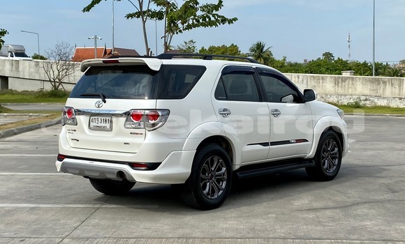 ซื้อ รถมือสอง Toyota Fortuner ขาว รถยนต์ ใน %{เมือง} ใน กรุงเทพมหานคร ซื้อ รถมือสอง Toyota Fortuner ขาว รถยนต์ ใน %{เมือง} ใน กรุงเทพมหานคร