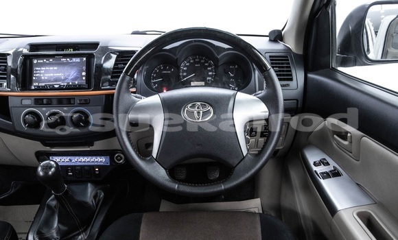 Buy Used Toyota Hiluxe VIGO White Car in Bangkok in Bangkok Buy Used Toyota Hiluxe VIGO White Car in Bangkok in Bangkok