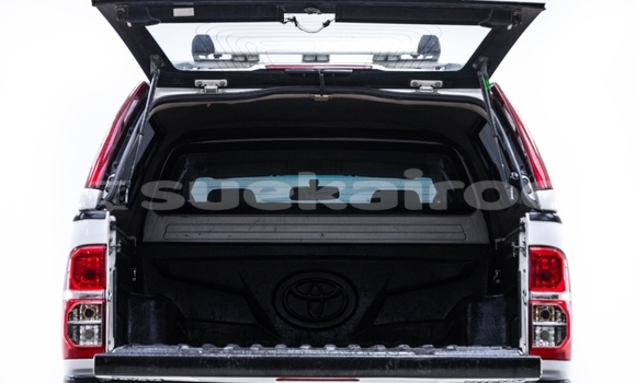 Buy Used Toyota Hiluxe VIGO White Car in Bangkok in Bangkok Buy Used Toyota Hiluxe VIGO White Car in Bangkok in Bangkok