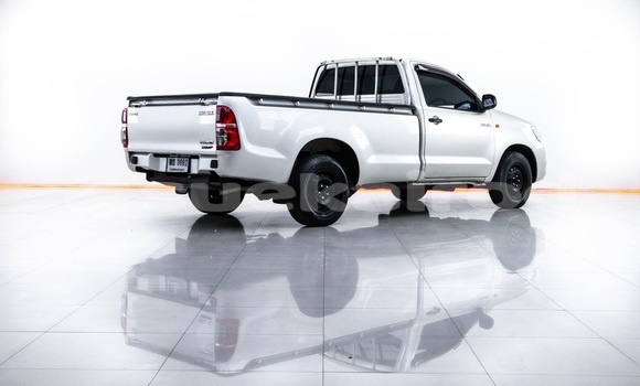 Buy Used Toyota Hiluxe VIGO Other Car in Bangkok in Bangkok Buy Used Toyota Hiluxe VIGO Other Car in Bangkok in Bangkok