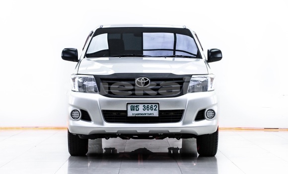 Buy Used Toyota Hiluxe VIGO Other Car in Bangkok in Bangkok Buy Used Toyota Hiluxe VIGO Other Car in Bangkok in Bangkok