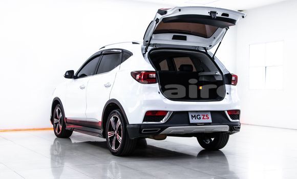 ซื้อ รถมือสอง MG ZS ขาว รถยนต์ ใน %{เมือง} ใน กรุงเทพมหานคร ซื้อ รถมือสอง MG ZS ขาว รถยนต์ ใน %{เมือง} ใน กรุงเทพมหานคร