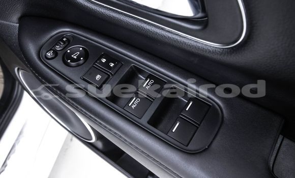 Buy Used Honda HR-V White Car in Bangkok in Bangkok Buy Used Honda HR-V White Car in Bangkok in Bangkok