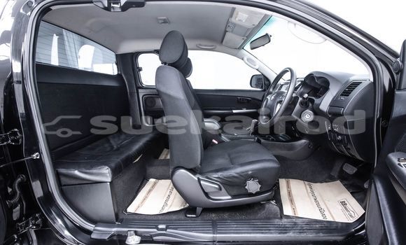 Buy Used Toyota Hiluxe VIGO Black Car in Bangkok in Bangkok Buy Used Toyota Hiluxe VIGO Black Car in Bangkok in Bangkok