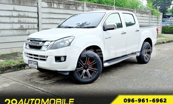 ซื้อ รถมือสอง Isuzu D-Max ขาว รถยนต์ ใน %{เมือง} ใน กรุงเทพมหานคร