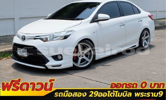 ซื้อ รถมือสอง Toyota Vios ขาว รถยนต์ ใน %{เมือง} ใน กรุงเทพมหานคร