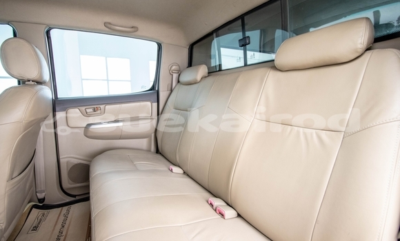 Buy Used Toyota Hiluxe VIGO White Car in Bangkok in Bangkok Buy Used Toyota Hiluxe VIGO White Car in Bangkok in Bangkok