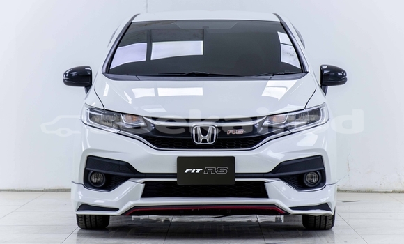 Buy Used Honda Jazz White Car in Bangkok in Bangkok Buy Used Honda Jazz White Car in Bangkok in Bangkok