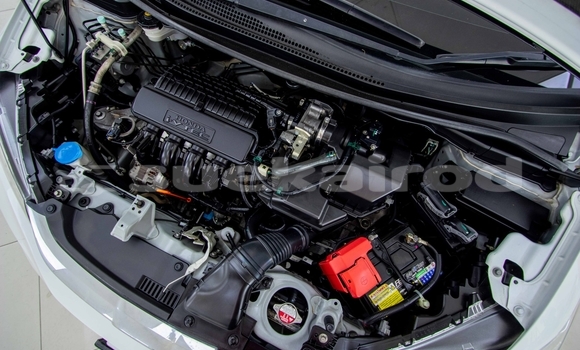 Buy Used Honda Jazz White Car in Bangkok in Bangkok Buy Used Honda Jazz White Car in Bangkok in Bangkok