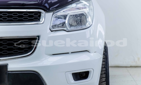 Buy Used Chevrolet Corolado White Car in Bangkok in Bangkok Buy Used Chevrolet Corolado White Car in Bangkok in Bangkok