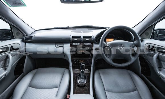 ซื้อ รถมือสอง Mercedes-Benz C-Classe สีน้ำเงิน รถยนต์ ใน %{เมือง} ใน กรุงเทพมหานคร ซื้อ รถมือสอง Mercedes-Benz C-Classe สีน้ำเงิน รถยนต์ ใน %{เมือง} ใน กรุงเทพมหานคร