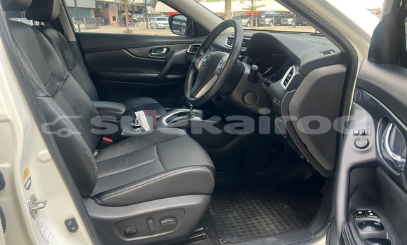 Buy Used Nissan X-Trail White Car in Bangkok in Bangkok Buy Used Nissan X-Trail White Car in Bangkok in Bangkok