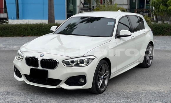 ซื้อ รถมือสอง BMW 1-Series ขาว รถยนต์ ใน %{เมือง} ใน กรุงเทพมหานคร