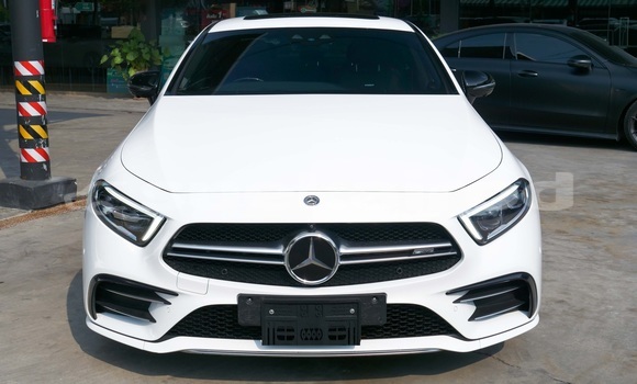 Buy Used Mercedes-Benz CLS-klasse White Car in Bangkok in Bangkok Buy Used Mercedes-Benz CLS-klasse White Car in Bangkok in Bangkok
