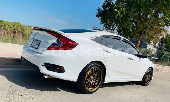 ซื้อ รถมือสอง Honda Civic ขาว รถยนต์ ใน %{เมือง} ใน กรุงเทพมหานคร ซื้อ รถมือสอง Honda Civic ขาว รถยนต์ ใน %{เมือง} ใน กรุงเทพมหานคร