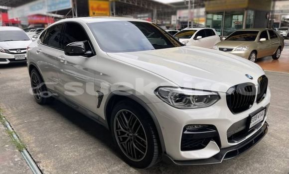 Buy Used BMW X4 White Car in Bangkok in Bangkok