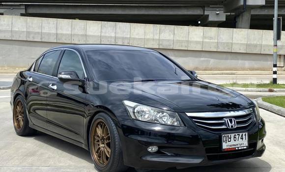 ซื้อ รถมือสอง Honda Accord สีดำ รถยนต์ ใน %{เมือง} ใน กรุงเทพมหานคร
