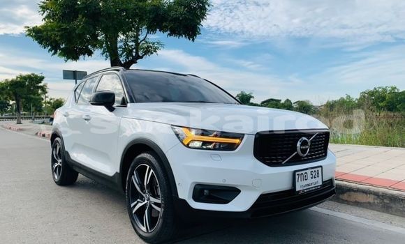 Buy Used Volvo XC40 White Car in Bangkok in Bangkok Buy Used Volvo XC40 White Car in Bangkok in Bangkok