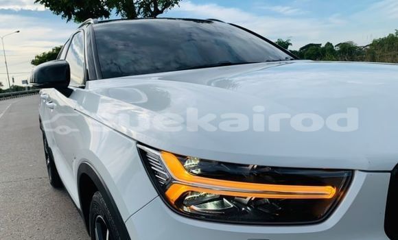 Buy Used Volvo XC40 White Car in Bangkok in Bangkok Buy Used Volvo XC40 White Car in Bangkok in Bangkok