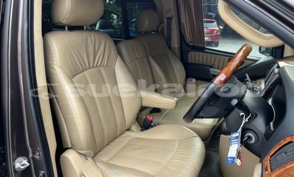 Buy Used Hyundai H1 Brown Car in Bangkok in Bangkok Buy Used Hyundai H1 Brown Car in Bangkok in Bangkok