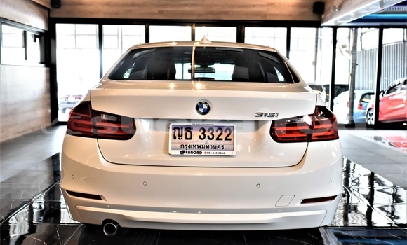ซื้อ รถมือสอง BMW 3–Series ขาว รถยนต์ ใน %{เมือง} ใน กรุงเทพมหานคร ซื้อ รถมือสอง BMW 3–Series ขาว รถยนต์ ใน %{เมือง} ใน กรุงเทพมหานคร