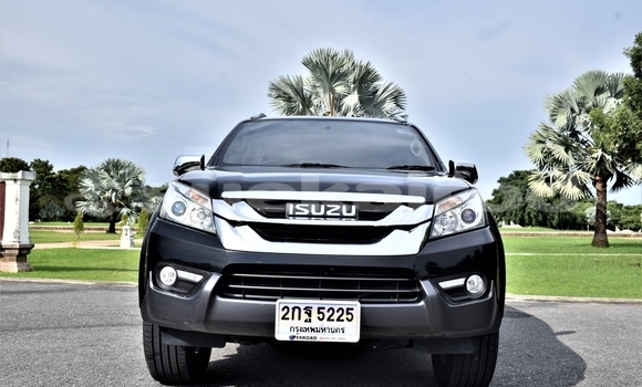 ซื้อ รถมือสอง Isuzu D-Max สีดำ รถยนต์ ใน %{เมือง} ใน กรุงเทพมหานคร ซื้อ รถมือสอง Isuzu D-Max สีดำ รถยนต์ ใน %{เมือง} ใน กรุงเทพมหานคร