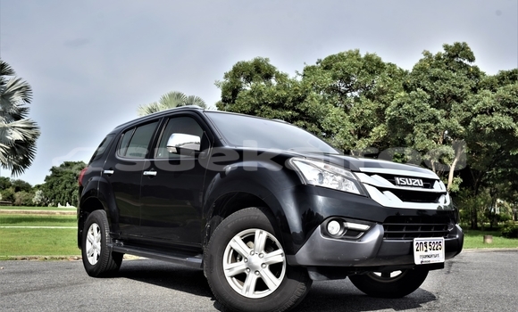 ซื้อ รถมือสอง Isuzu D-Max สีดำ รถยนต์ ใน %{เมือง} ใน กรุงเทพมหานคร ซื้อ รถมือสอง Isuzu D-Max สีดำ รถยนต์ ใน %{เมือง} ใน กรุงเทพมหานคร