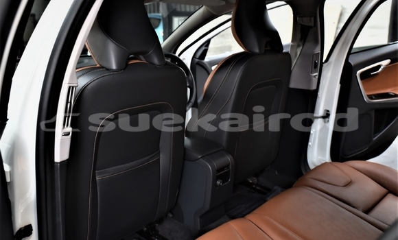 ซื้อ รถมือสอง Volvo V60 ขาว รถยนต์ ใน %{เมือง} ใน กรุงเทพมหานคร ซื้อ รถมือสอง Volvo V60 ขาว รถยนต์ ใน %{เมือง} ใน กรุงเทพมหานคร