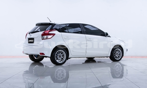 ซื้อ รถมือสอง Toyota Yaris ขาว รถยนต์ ใน %{เมือง} ใน กรุงเทพมหานคร ซื้อ รถมือสอง Toyota Yaris ขาว รถยนต์ ใน %{เมือง} ใน กรุงเทพมหานคร