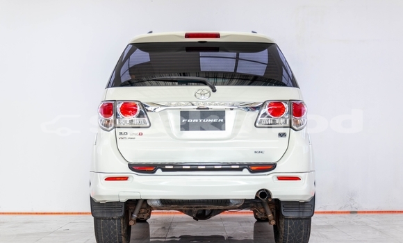 Buy Used Toyota Fortuner White Car in Bangkok in Bangkok Buy Used Toyota Fortuner White Car in Bangkok in Bangkok