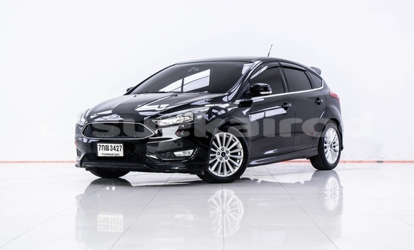 ซื้อ รถมือสอง Ford Focus สีดำ รถยนต์ ใน %{เมือง} ใน กรุงเทพมหานคร