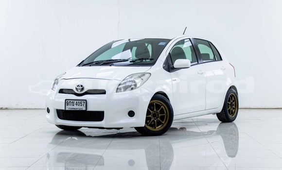 Buy Used Toyota Yaris White Car in Bangkok in Bangkok
