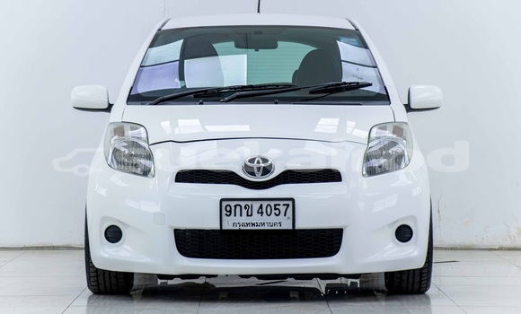 ซื้อ รถมือสอง Toyota Yaris ขาว รถยนต์ ใน %{เมือง} ใน กรุงเทพมหานคร ซื้อ รถมือสอง Toyota Yaris ขาว รถยนต์ ใน %{เมือง} ใน กรุงเทพมหานคร