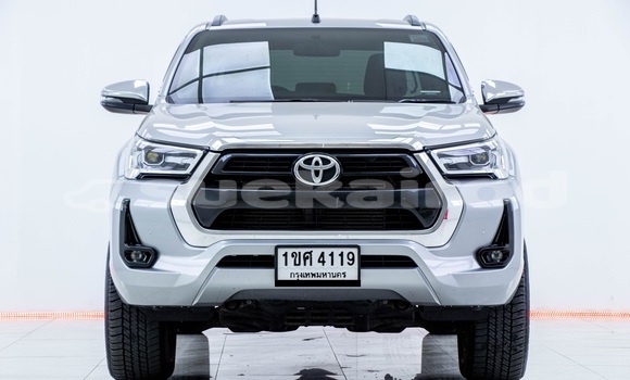 Buy Used Toyota Hiluxe Revo Other Car in Bangkok in Bangkok Buy Used Toyota Hiluxe Revo Other Car in Bangkok in Bangkok