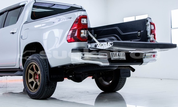 Buy Used Toyota Hiluxe Revo Other Car in Bangkok in Bangkok Buy Used Toyota Hiluxe Revo Other Car in Bangkok in Bangkok