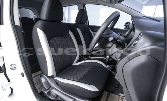 Buy Used Nissan Note White Car in Bangkok in Bangkok Buy Used Nissan Note White Car in Bangkok in Bangkok