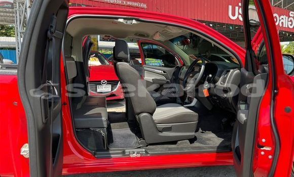 ซื้อ รถมือสอง Chevrolet Colorado สีแดง รถยนต์ ใน %{เมือง} ใน กรุงเทพมหานคร ซื้อ รถมือสอง Chevrolet Colorado สีแดง รถยนต์ ใน %{เมือง} ใน กรุงเทพมหานคร