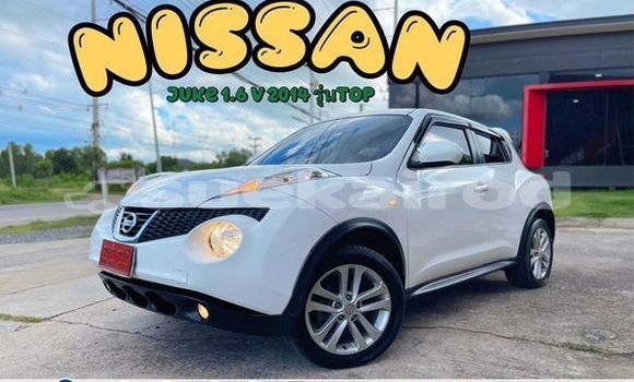 ซื้อ รถมือสอง Nissan Juke ขาว รถยนต์ ใน %{เมือง} ใน กรุงเทพมหานคร