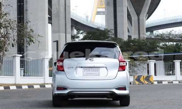 Buy Used Nissan Note Silver Car in Bangkok in Bangkok Buy Used Nissan Note Silver Car in Bangkok in Bangkok