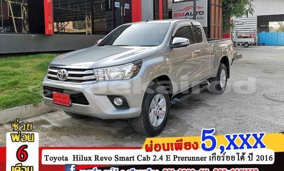 ซื้อ รถมือสอง Toyota Hiluxe Revo เงิน รถยนต์ ใน %{เมือง} ใน กรุงเทพมหานคร
