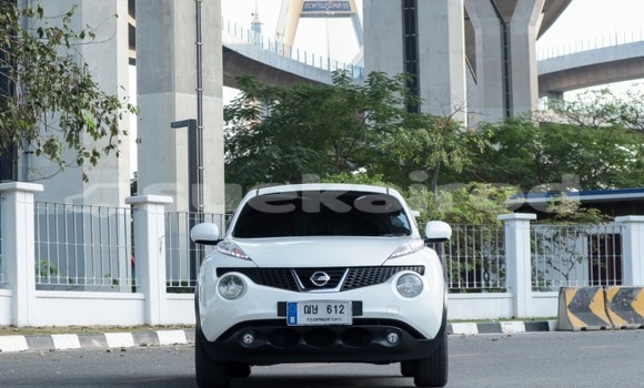 Buy Used Nissan Juke White Car in Bangkok in Bangkok Buy Used Nissan Juke White Car in Bangkok in Bangkok
