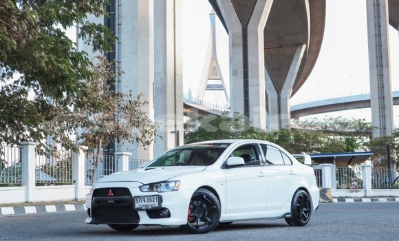 ซื้อ รถมือสอง Mitsubishi Lancer ขาว รถยนต์ ใน %{เมือง} ใน กรุงเทพมหานคร ซื้อ รถมือสอง Mitsubishi Lancer ขาว รถยนต์ ใน %{เมือง} ใน กรุงเทพมหานคร
