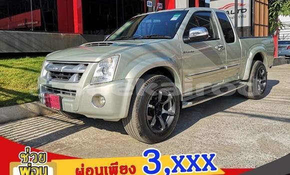 Buy Used Isuzu D-Max Silver Car in Bangkok in Bangkok