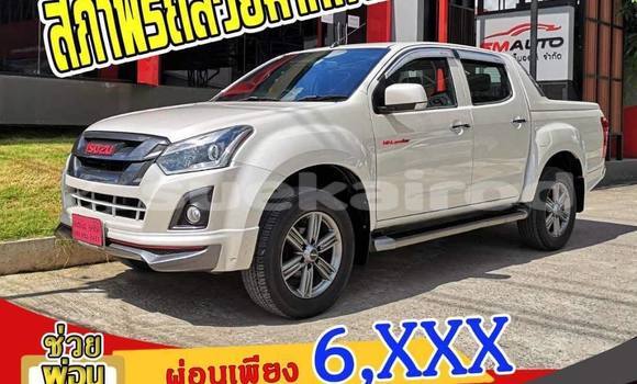 ซื้อ รถมือสอง Isuzu D-Max เงิน รถยนต์ ใน %{เมือง} ใน กรุงเทพมหานคร